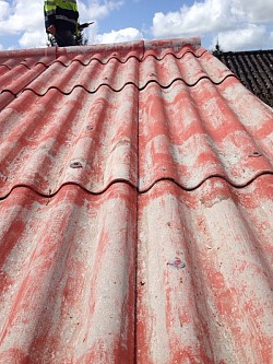 Peinture toiture pornic